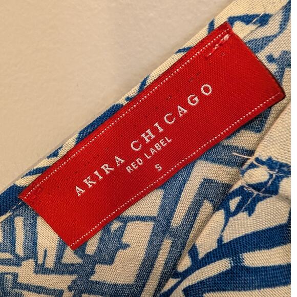 AKIRA Chicago Jumpsuit Coverup Beach Pool Lounge Travel Bold Print - Size S - Picture 3 of 6